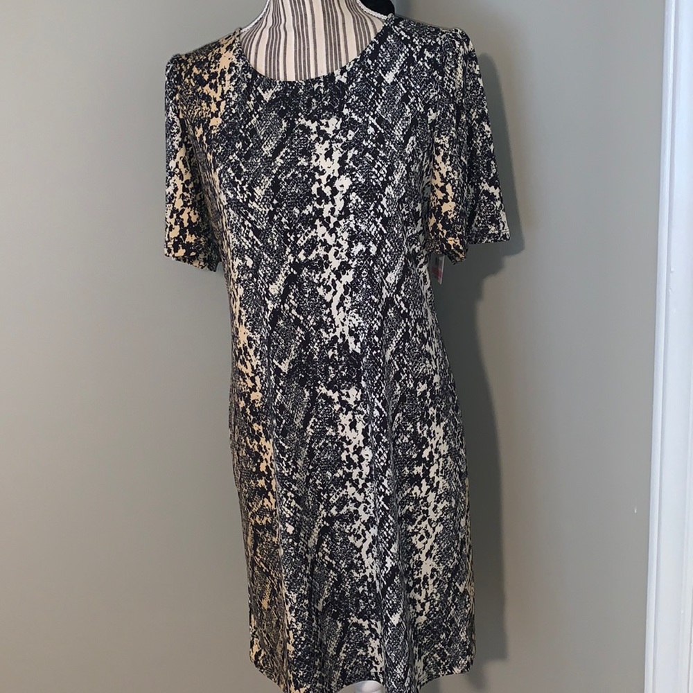 NWT dress Small